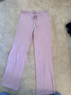 SKIMS Soft Blush Pink Lounge Pants